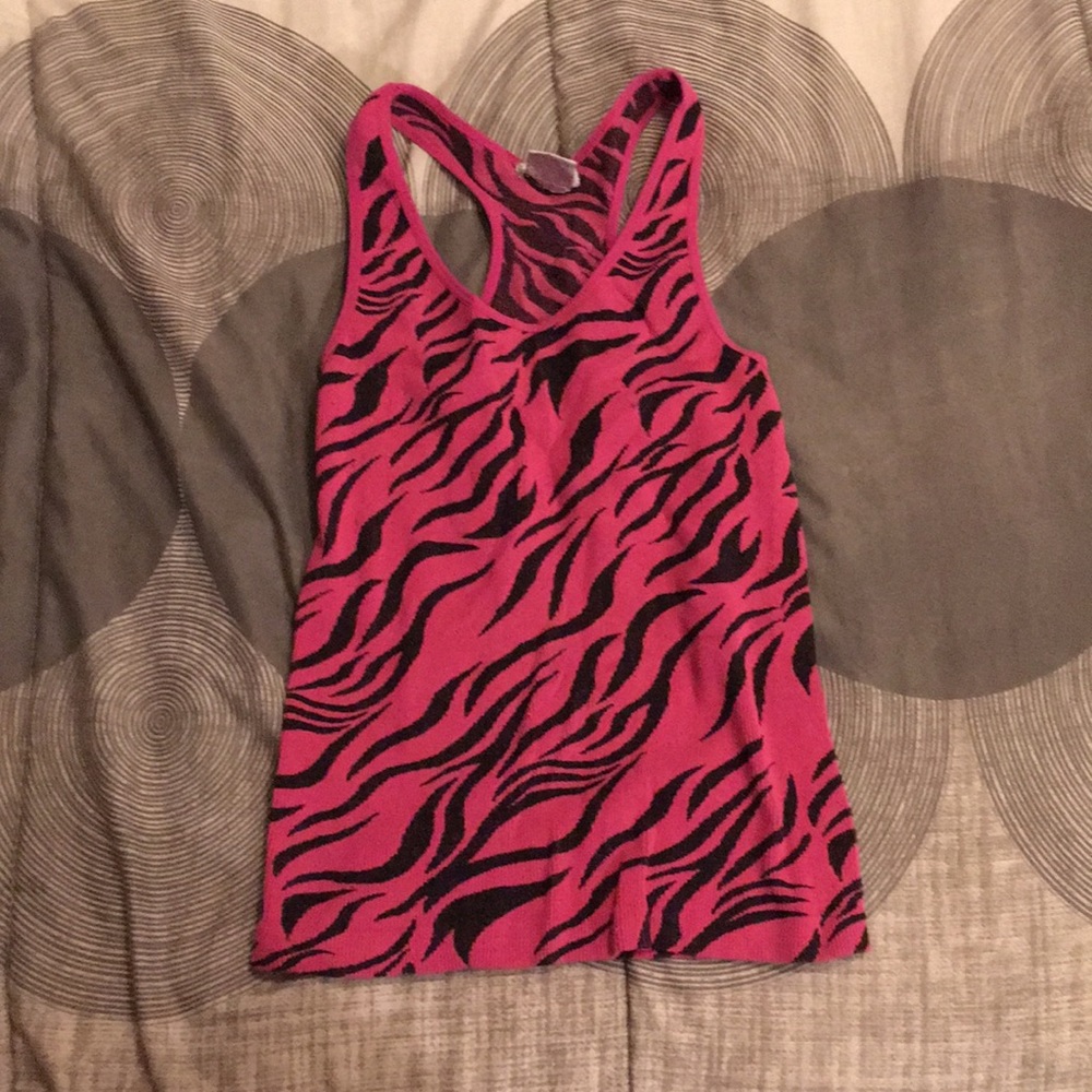Sports tank
